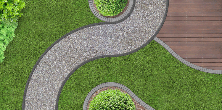 Unique-Backyard-Walks-And-Patios