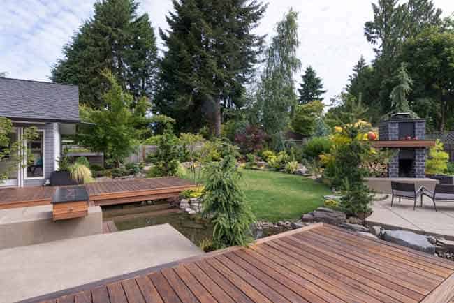 Best-Yard-On-The-Block-Ask-Your-Lawn-Care-Company